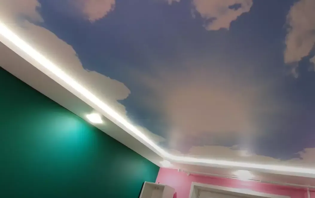 Натяжной потолок с эффектом Double Vision в детскую — Туапсе, Ленина, 10, фото 2